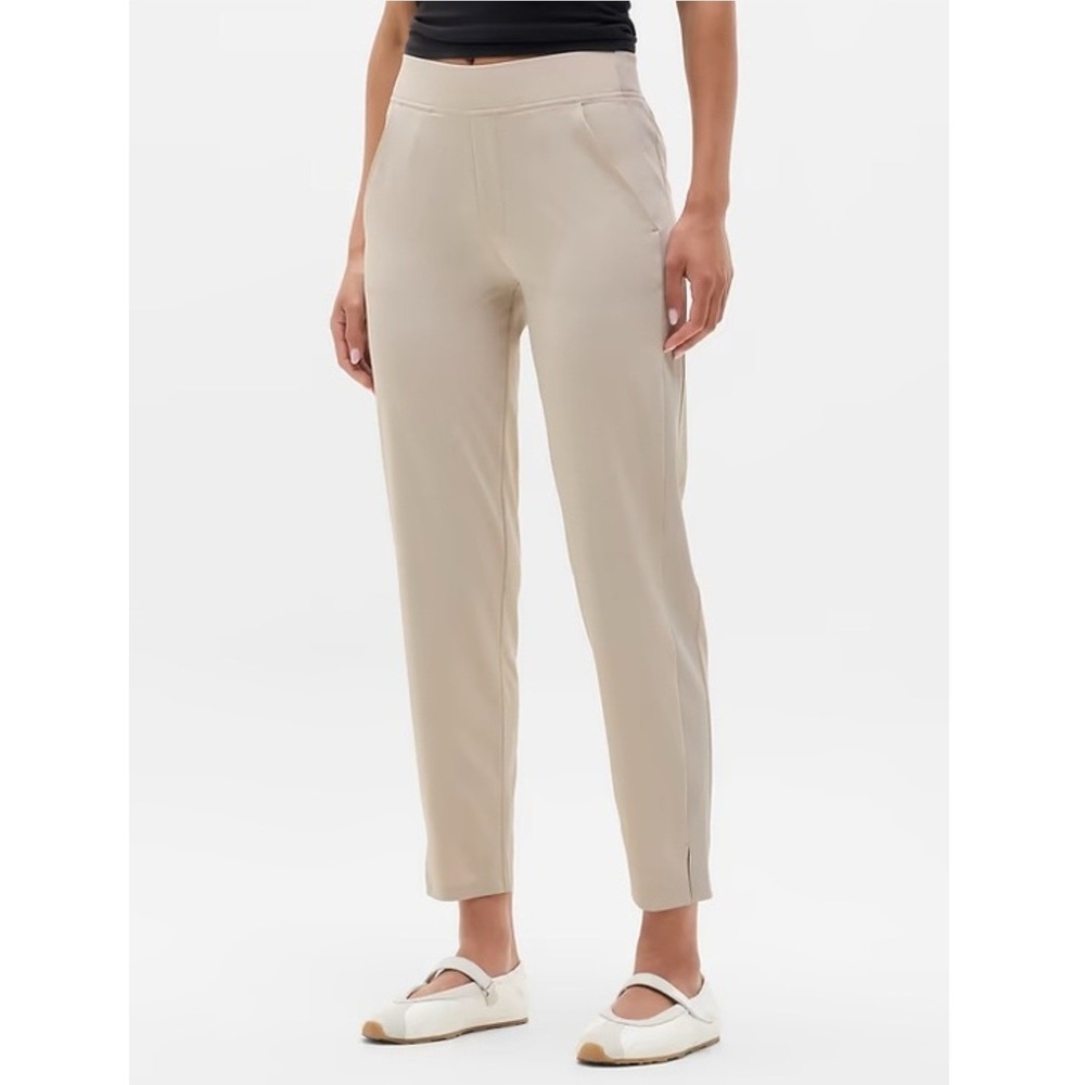 Athleta Brooklyn Mid Rise Ankle Pant Beige Khaki Tapered Trousers 198671 Size 16